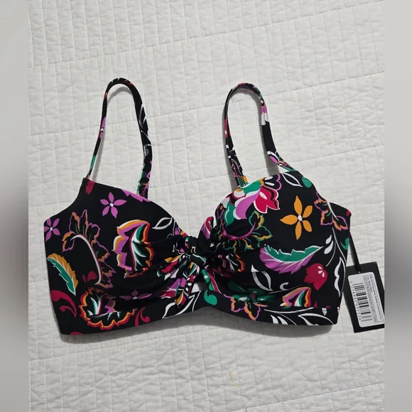 Black Floral Tie-Knot Women's Bikini Top in Multicolor - Picture 4 of 8